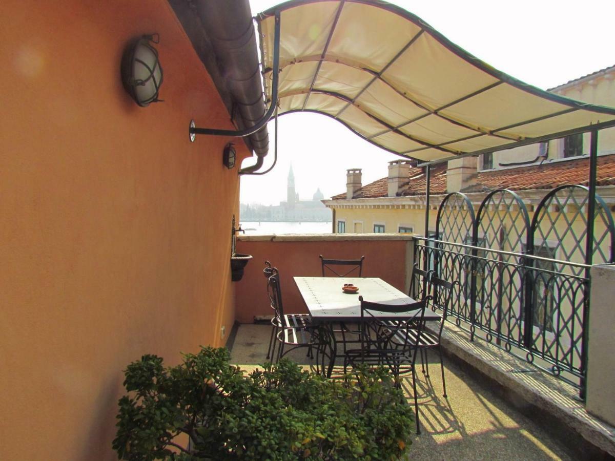 Ca' Riva San Marco Apartment Venesia Bagian luar foto