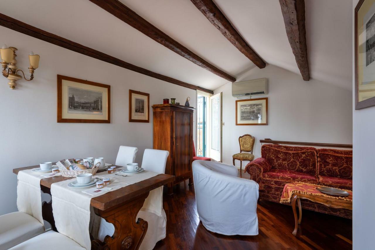 Ca' Riva San Marco Apartment Venesia Bagian luar foto