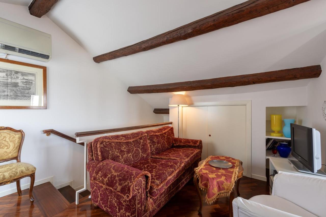 Ca' Riva San Marco Apartment Venesia Bagian luar foto